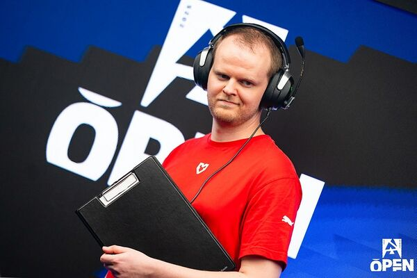 Clutch moment esport Counter Strike 2